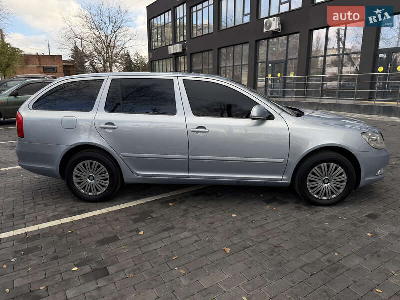 Универсал Skoda Octavia 2010 в Полтаве фото 41 Универсал Skoda Octavia 2010 в Полтаве