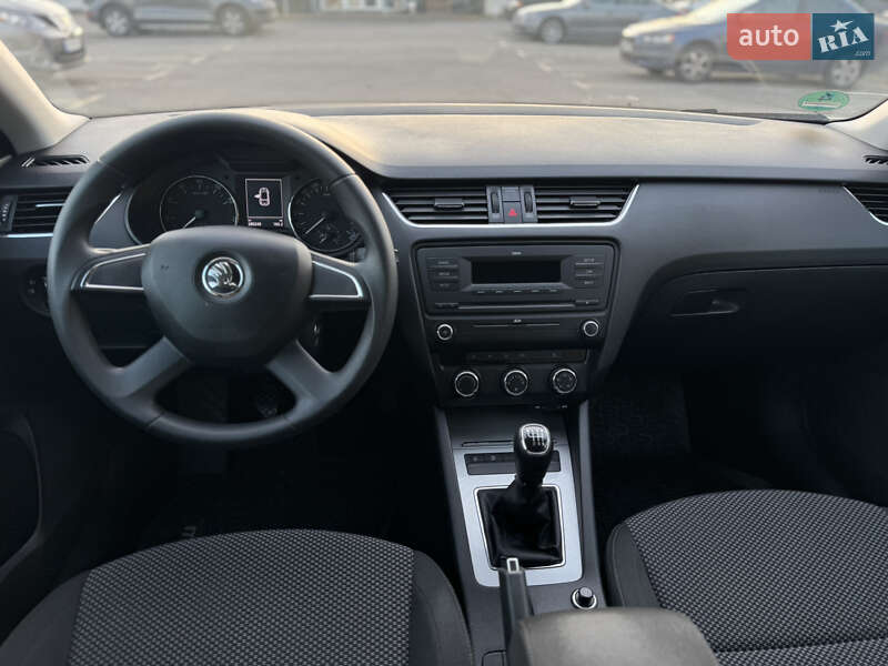 Универсал Skoda Octavia 2013 в Киеве фото 9 Универсал Skoda Octavia 2013 в Киеве