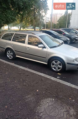 Універсал Skoda Octavia 2004 в Києві