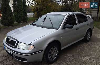 Лифтбек Skoda Octavia 2003 в Надворной