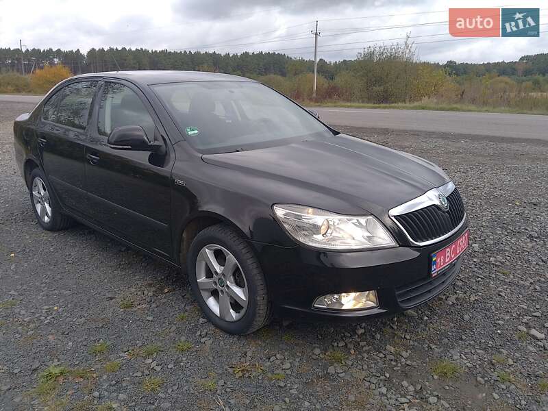 Лифтбек Skoda Octavia 2011 в Ровно фото 2 Лифтбек Skoda Octavia 2011 в Ровно