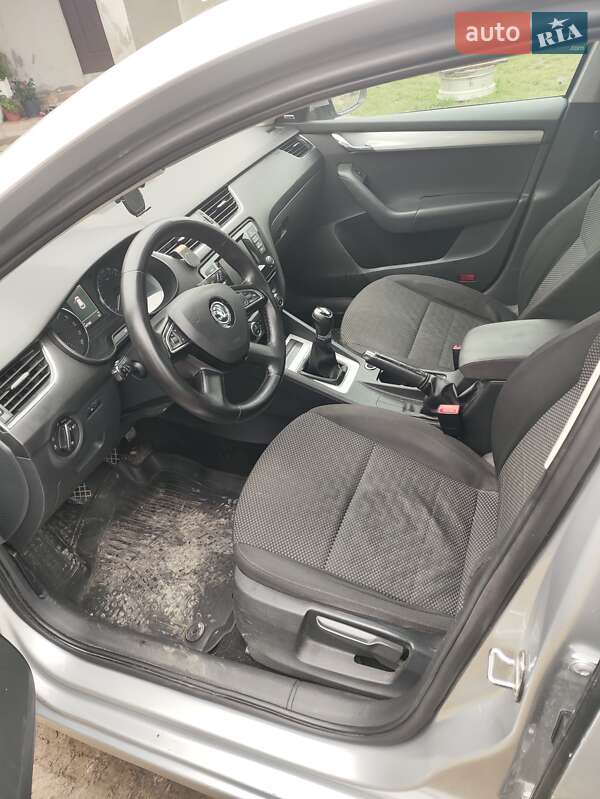 Универсал Skoda Octavia 2013 в Луцке