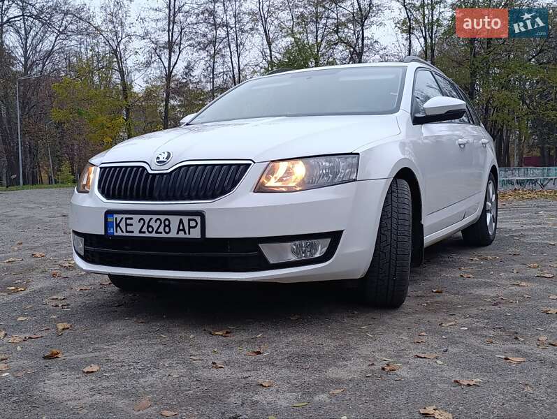 Универсал Skoda Octavia 2013 в Кривом Роге
