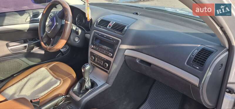 Лифтбек Skoda Octavia 2012 в Умани фото 10 Лифтбек Skoda Octavia 2012 в Умани