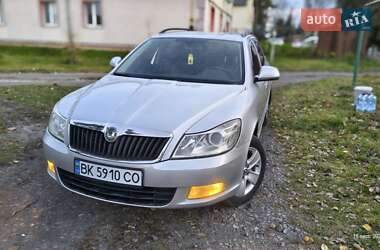 Универсал Skoda Octavia 2013 в Сарнах