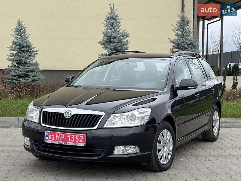Універсал Skoda Octavia 2009 в Луцьку