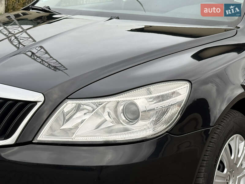 Універсал Skoda Octavia 2009 в Луцьку