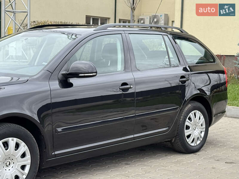 Універсал Skoda Octavia 2009 в Луцьку