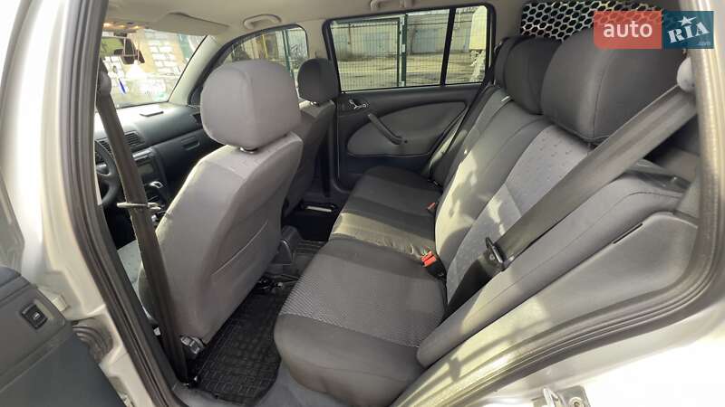 Универсал Skoda Octavia 2004 в Харькове фото 12 Универсал Skoda Octavia 2004 в Харькове