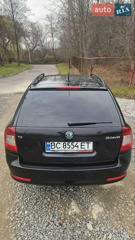 Универсал Skoda Octavia 2012 в Львове