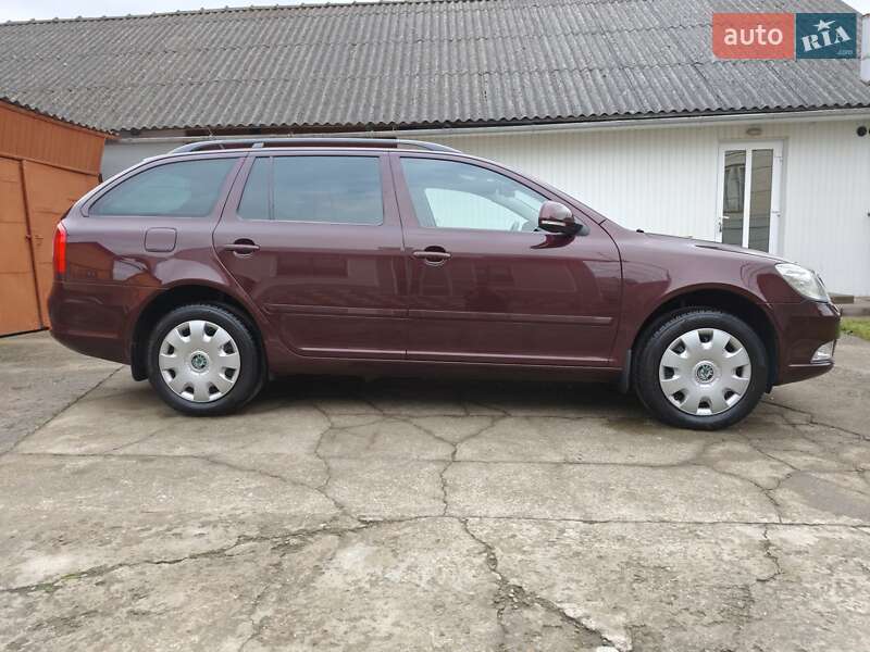 Универсал Skoda Octavia 2009 в Ивано-Франковске