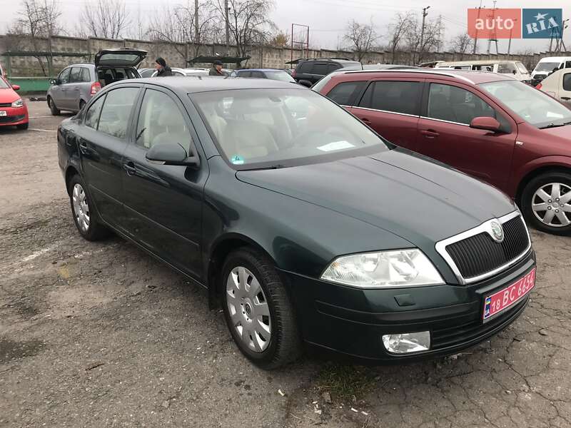 Лифтбек Skoda Octavia 2006 в Ровно фото Лифтбек Skoda Octavia 2006 в Ровно