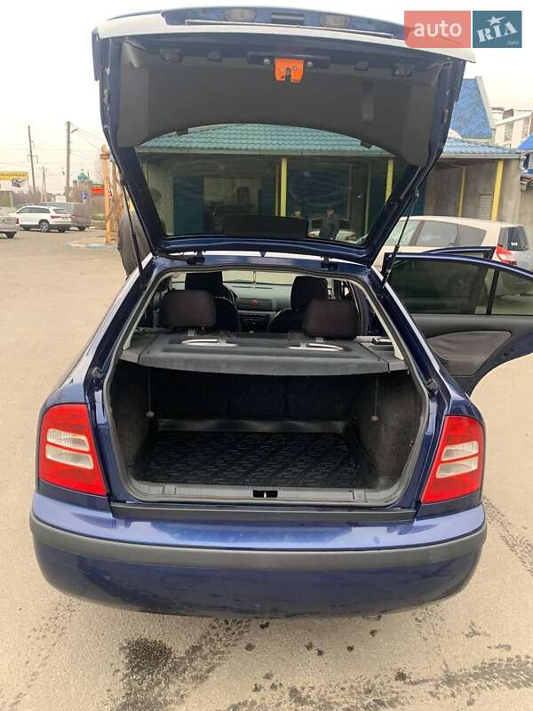 Лифтбек Skoda Octavia 2007 в Белогородке