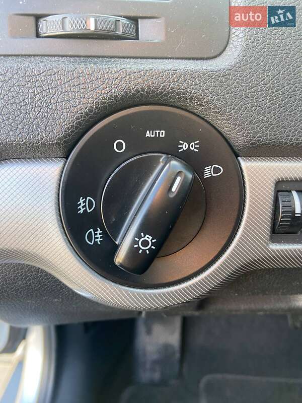 Лифтбек Skoda Octavia 2011 в Киеве