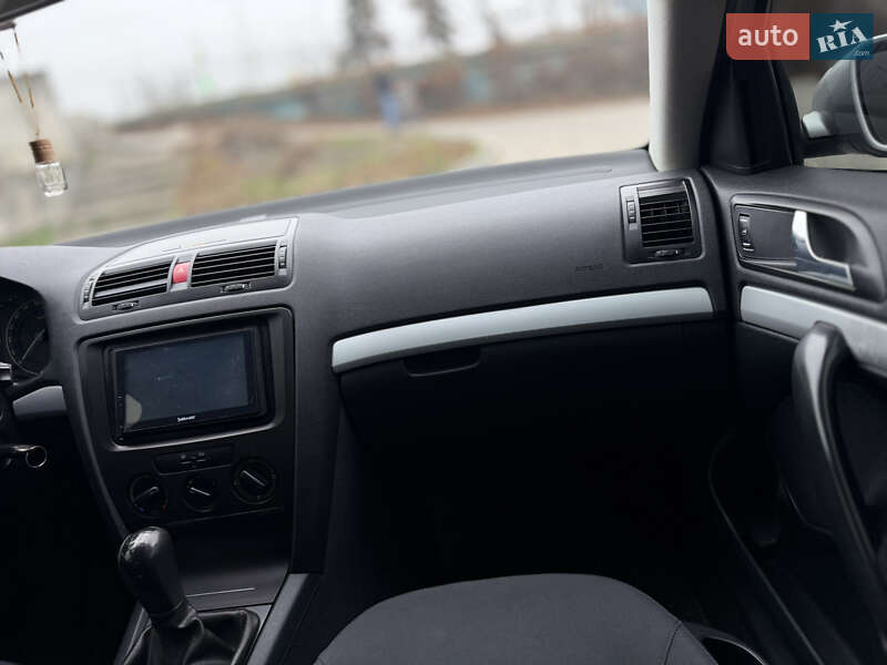 Лифтбек Skoda Octavia 2004 в Днепре фото 13 Лифтбек Skoda Octavia 2004 в Днепре