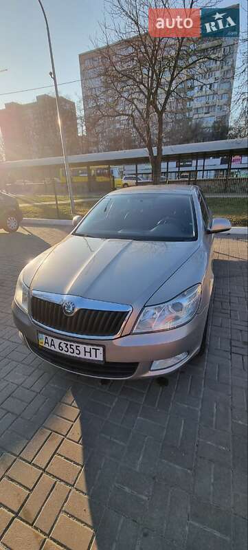 Ліфтбек Skoda Octavia 2010 в Києві
