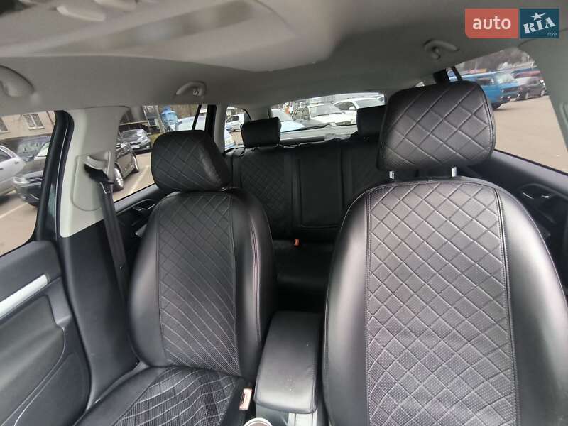 Универсал Skoda Octavia 2010 в Харькове