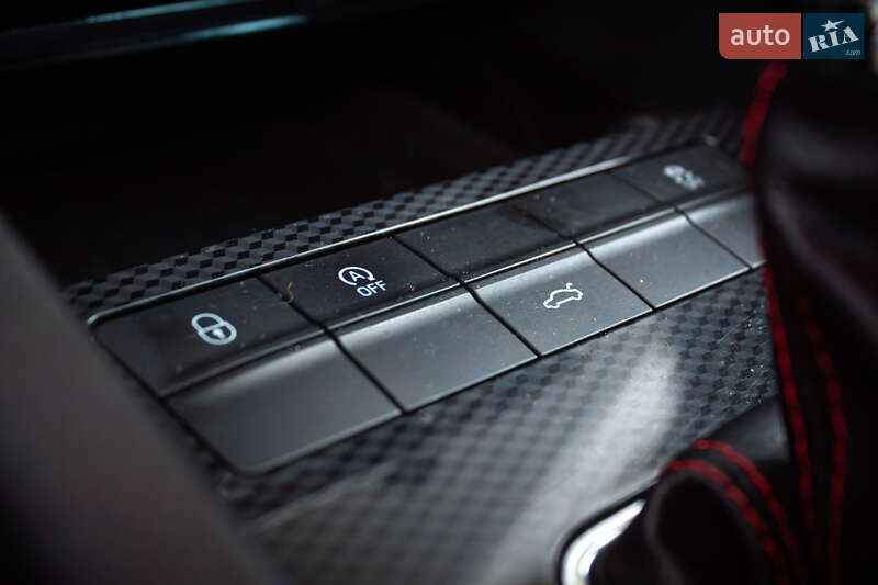 Универсал Skoda Octavia 2013 в Киеве фото 21 Универсал Skoda Octavia 2013 в Киеве