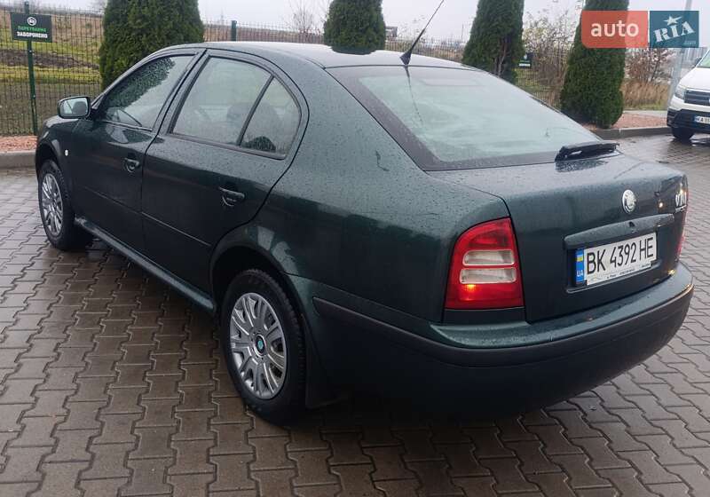 Ліфтбек Skoda Octavia 2006 в Рівному