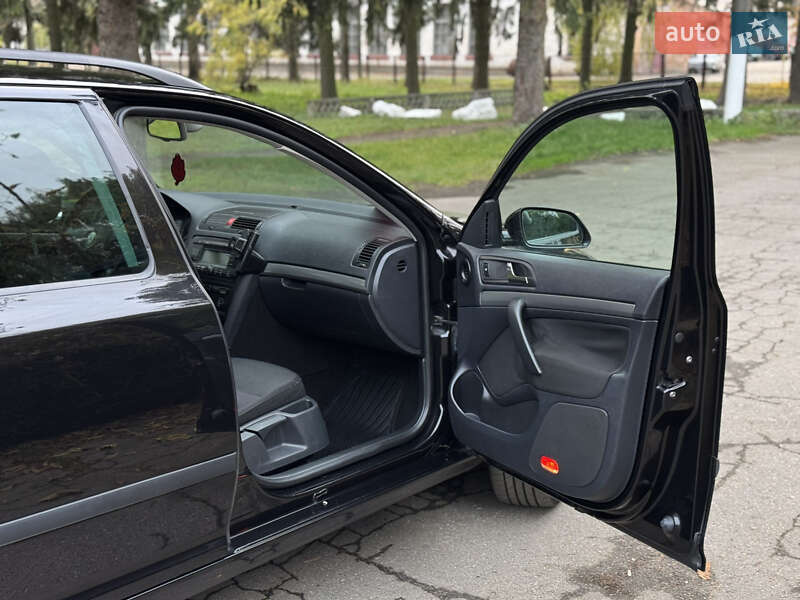 Универсал Skoda Octavia 2008 в Умани