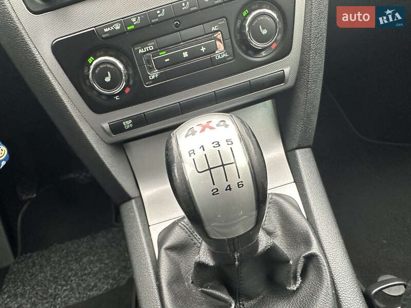 Універсал Skoda Octavia 2009 в Кам'янець-Подільському