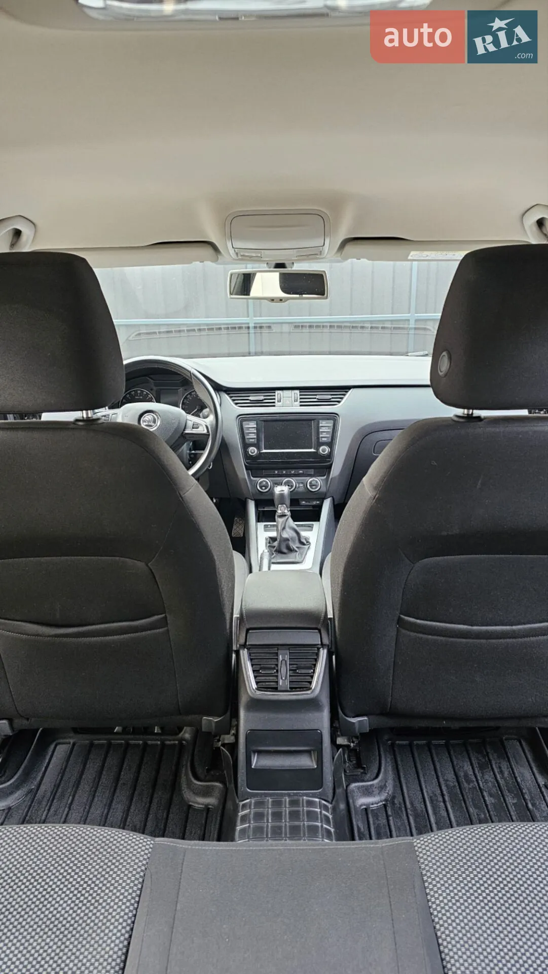 2015 Skoda Octavia - мініатюра 10