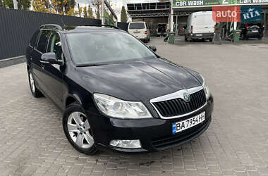 Универсал Skoda Octavia 2012 в Кропивницком