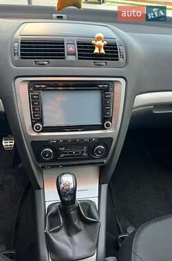 Универсал Skoda Octavia 2010 в Луцке