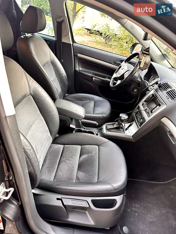 Универсал Skoda Octavia 2010 в Киеве фото 5 Универсал Skoda Octavia 2010 в Киеве