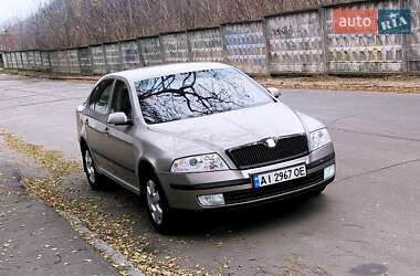 Ліфтбек Skoda Octavia 2006 в Обухові