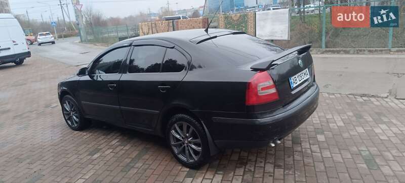 Лифтбек Skoda Octavia 2007 в Черновцах
