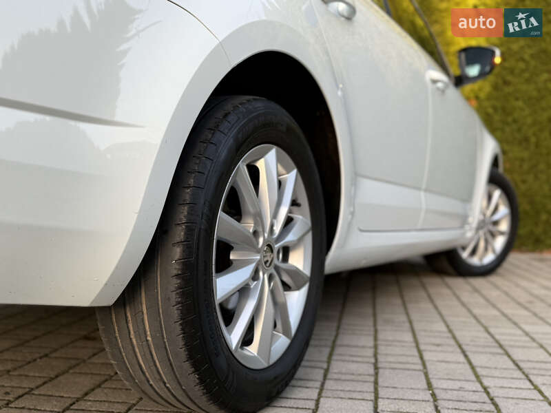 Универсал Skoda Octavia 2017 в Самборе фото 31 Универсал Skoda Octavia 2017 в Самборе