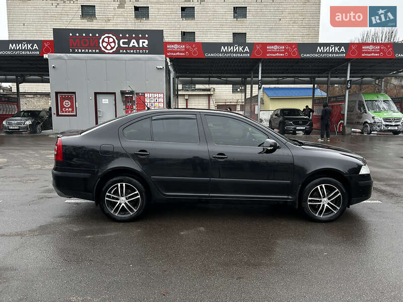 Лифтбек Skoda Octavia 2008 в Киеве