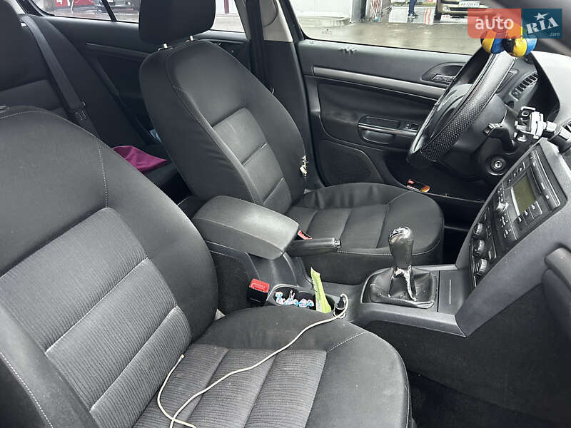 Лифтбек Skoda Octavia 2008 в Киеве