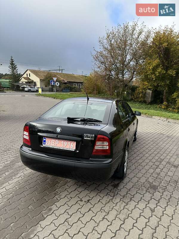 Лифтбек Skoda Octavia 2003 в Бродах фото 4 Лифтбек Skoda Octavia 2003 в Бродах