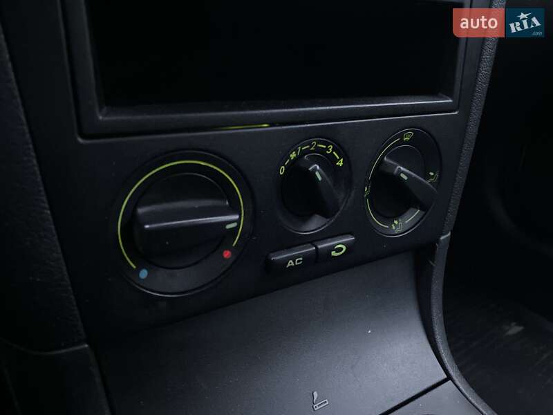 Лифтбек Skoda Octavia 2007 в Киеве