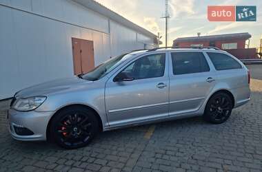 Универсал Skoda Octavia 2010 в Львове