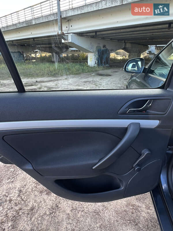 Лифтбек Skoda Octavia 2009 в Ирпене фото 13 Лифтбек Skoda Octavia 2009 в Ирпене