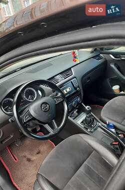 Лифтбек Skoda Octavia 2016 в Хмельницком