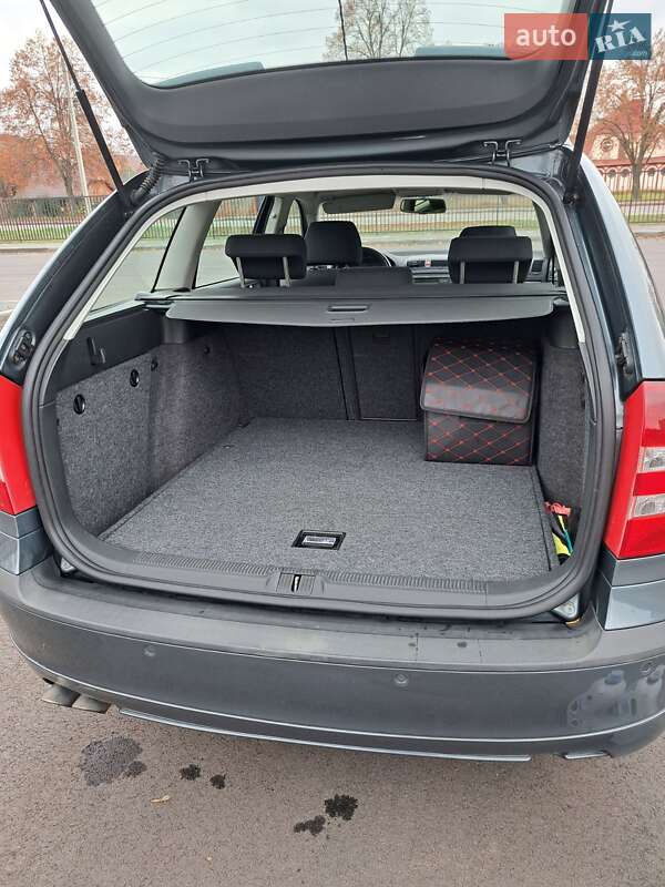 Универсал Skoda Octavia 2005 в Чернигове