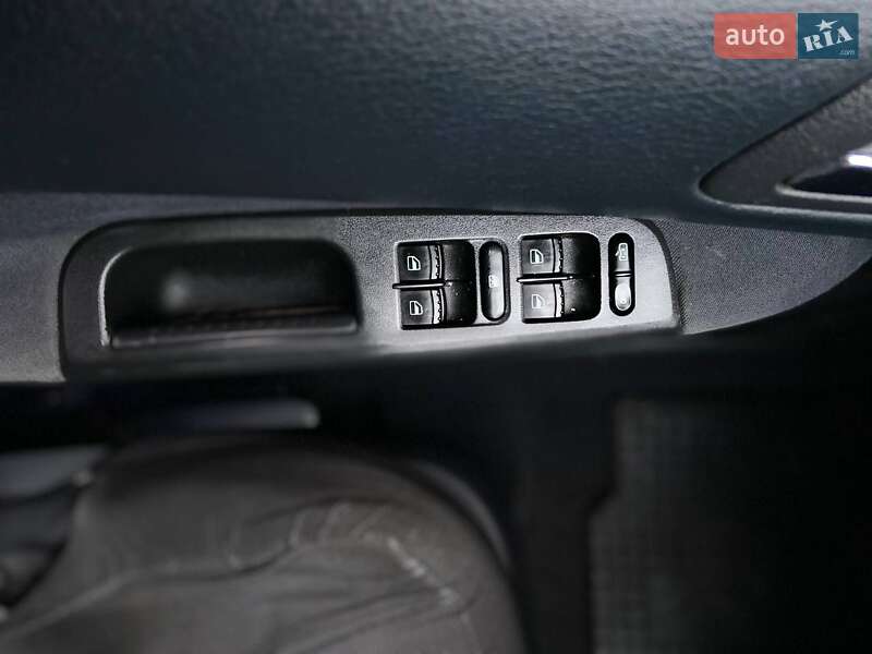 Лифтбек Skoda Octavia 2002 в Виннице фото 6 Лифтбек Skoda Octavia 2002 в Виннице