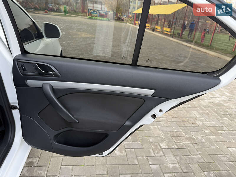 Лифтбек Skoda Octavia 2011 в Кривом Роге