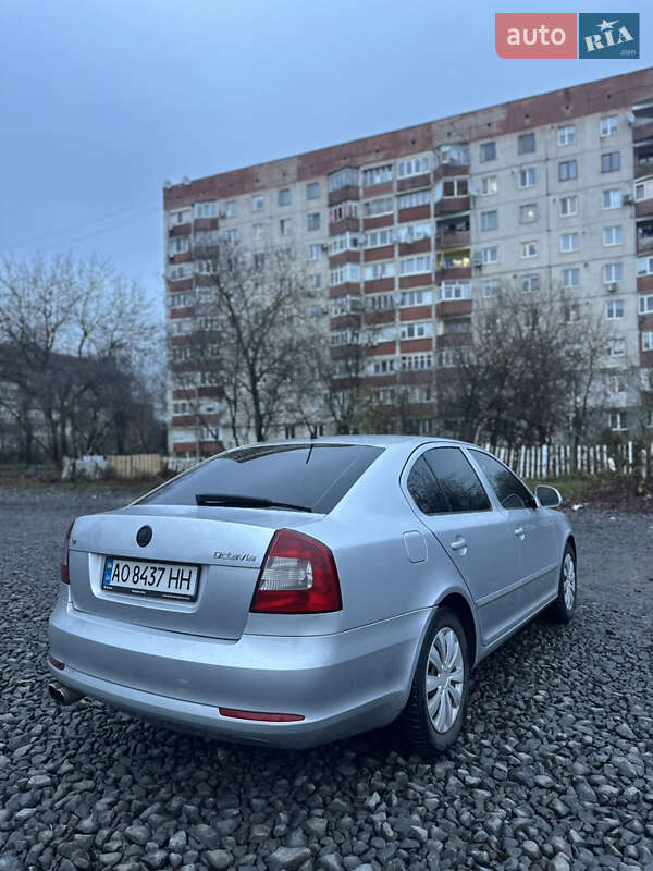Лифтбек Skoda Octavia 2011 в Мукачево