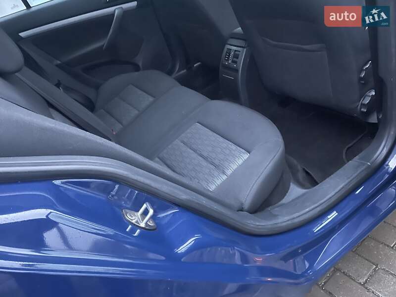 Лифтбек Skoda Octavia 2012 в Тернополе