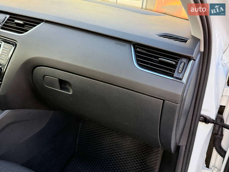 Универсал Skoda Octavia 2015 в Стрые фото 41 Универсал Skoda Octavia 2015 в Стрые