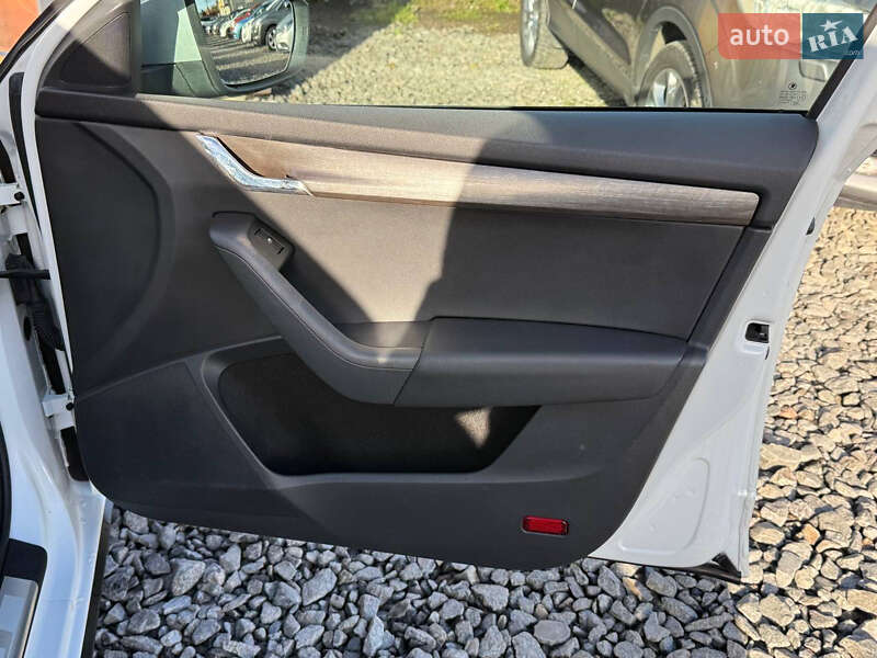 Универсал Skoda Octavia 2015 в Стрые фото 43 Универсал Skoda Octavia 2015 в Стрые