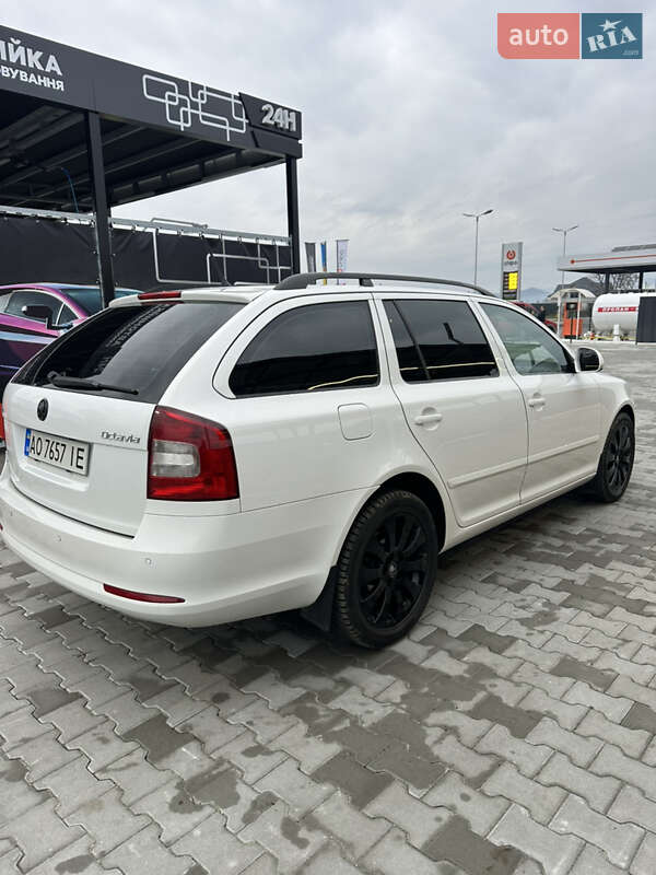 Универсал Skoda Octavia 2011 в Хусте