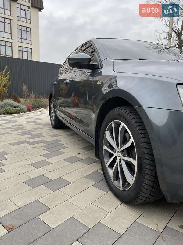 Ліфтбек Skoda Octavia 2015 в Мукачевому