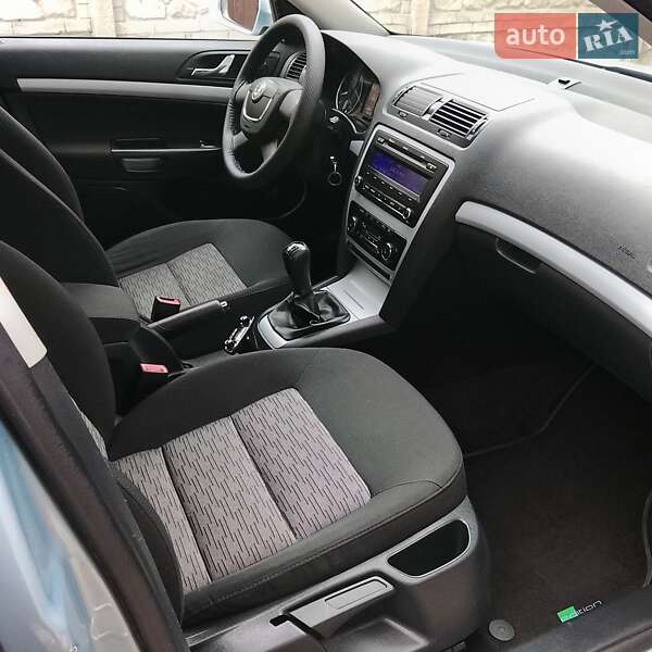 Универсал Skoda Octavia 2009 в Одессе