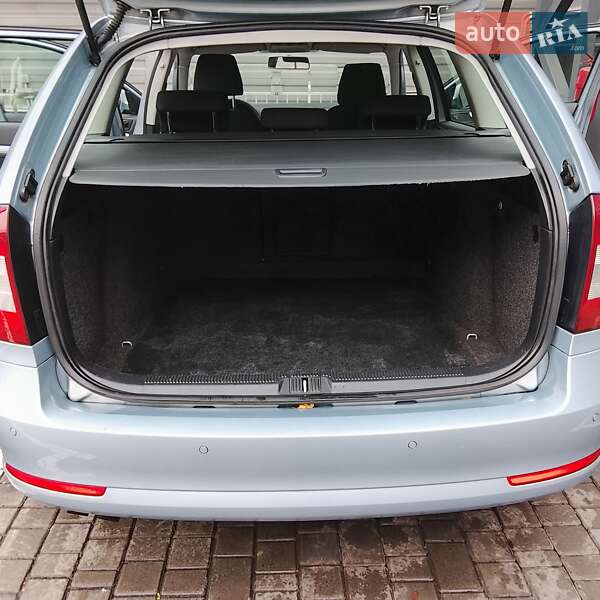 Универсал Skoda Octavia 2009 в Одессе